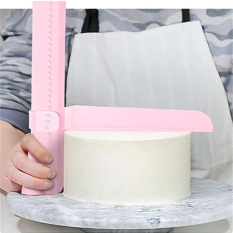 DIY調整可能なスクリードケーキスクレーパー、フォンダンスパ - Fondant Smoother Set のレビューと価格